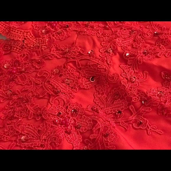 Prom dress - Picture 2 of 8